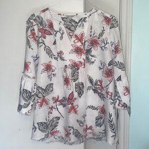 John Mark 100% linen pullover floral top, size large